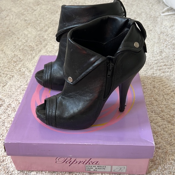 Ankle boots - Picture 3 of 4